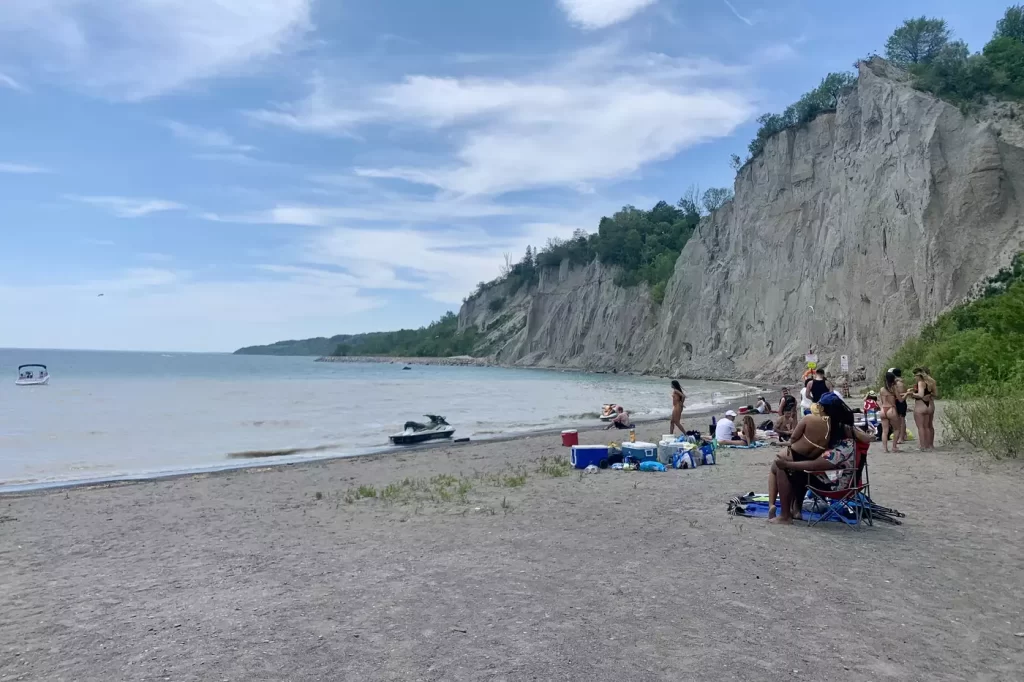 jet ski rentals at scarborough bluffers park beach in toronto