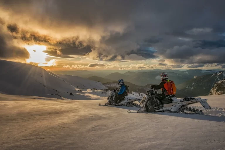 snowmobile trails to explore in ontario rentals
