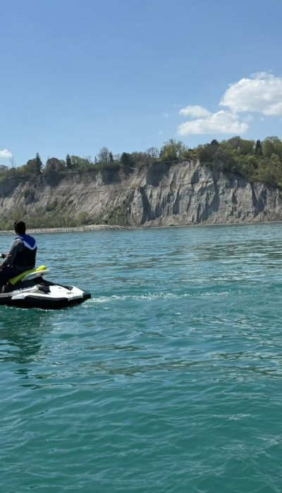 bluffers park scarborough cliffs in background of a jet ski rental toronto